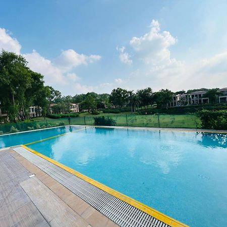 Premium Apartment In Tarudhan Valley Golf Resort Maneszar Kültér fotó